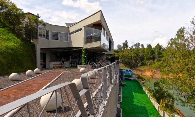 Guatape Apartamento | EleMYNT LifeStyle Hotel