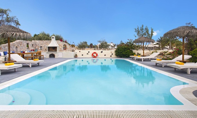 Agia Paraskevi Villa | ELIA - Villa soleada con piscina privada y vistas al mar