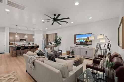Hurricane Casa | Elim Gem w Pool BBQ Hot Tub N Sand Hollow