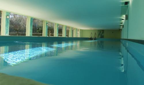 Bodensdorf Apartamento | ELISABETH Haus KMB Seeappartement am Ossiacher See, Hallenbad, Skiarena Gerlitzen