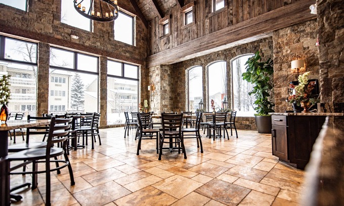 Jackson Hotel | Elk Country Inn