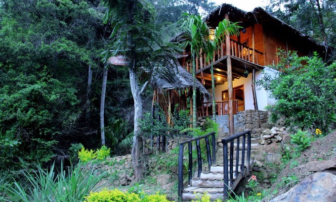 Ella Casa | Ella Bamboo Cabana