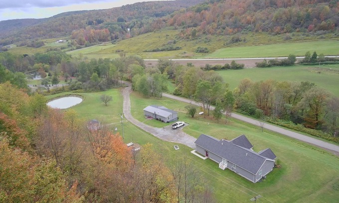 Salamanca Chalet De Esquí | Ellicottville Chalet & Cottage 5 Mi to Village