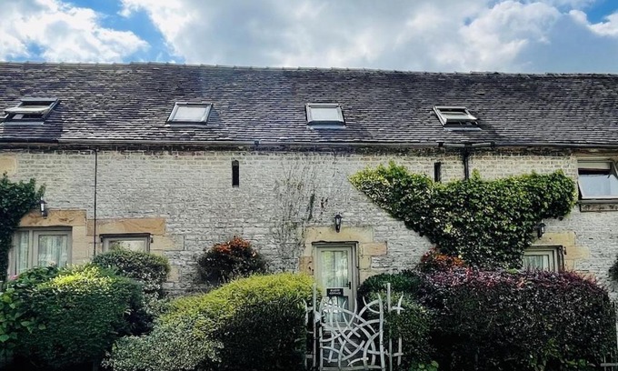Crowdecote Casa | Elliott Cottage