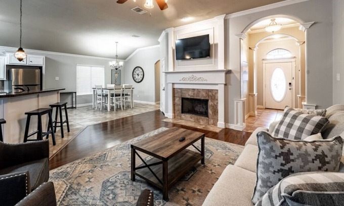Lubbock Casa | Elmwood Estate - 3BR/2BA - Family Friendly