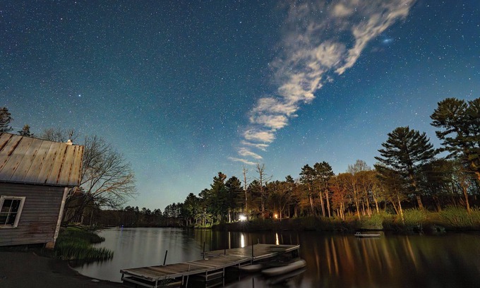 St Croix Falls Casa | Elroy's Place, rodeado de 980 acres privados de la propiedad de Big Rock Creek