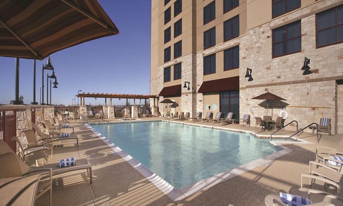 San Marcos Hotel | Embassy Suites by Hilton San Marcos Hotel Conference Center