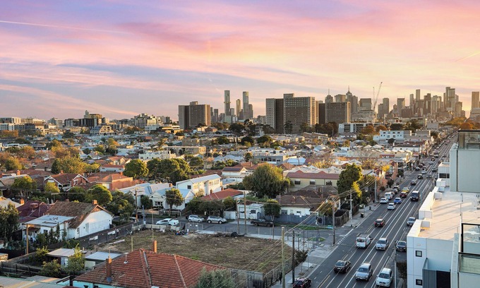 Abbotsford Apartamento | Embrace the Ultimate Urban Lifestyle 2B2B1C