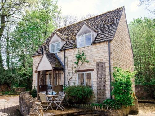 Winchcombe Casa | Emma Dent