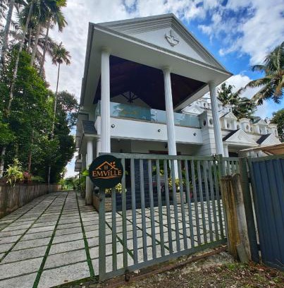Perumbavoor Casa | Emville - Villa in Cochin