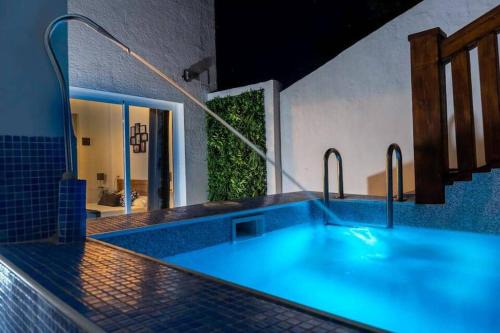 Guainos Bajos Casa | Enamórate con vistas al mar en La Marina House