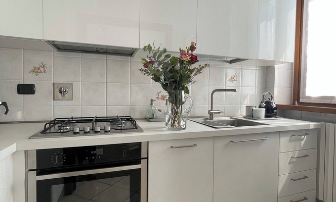 Viano Apartamento | Enchanting 2-bedroom apartment with WiFi in Viano