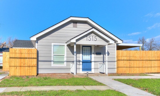 Central Oklahoma City Casa | Enchanting Haven. Sleeps 6.