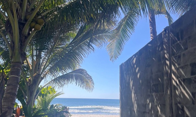 San Diego Cabina | Enchanting lodge with AC in La Libertad, Playa San Diego
