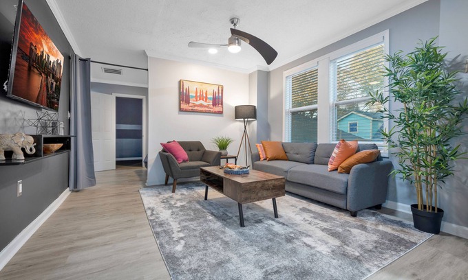 West End Casa | Energy Loft 15 mins fr downtown ATL & airport Sleep 3