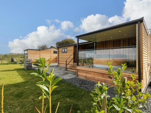 Llanelidan Casa | Enia Lodge 2