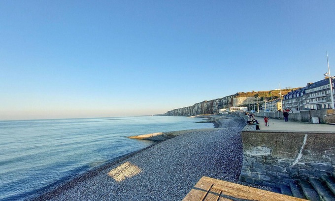 Fatouville-Grestain Apartamento | Enjoy a relaxing vacation in this vacation apartment.