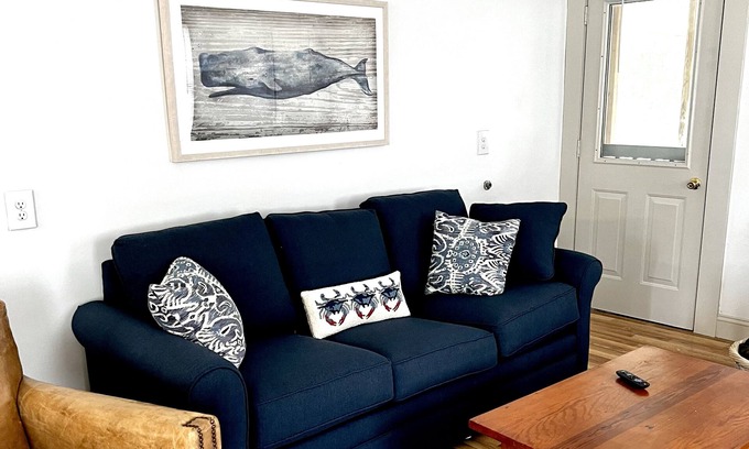 Ocracoke Cabaña | Enjoy a Stunning Fall on Pearl's Porch !