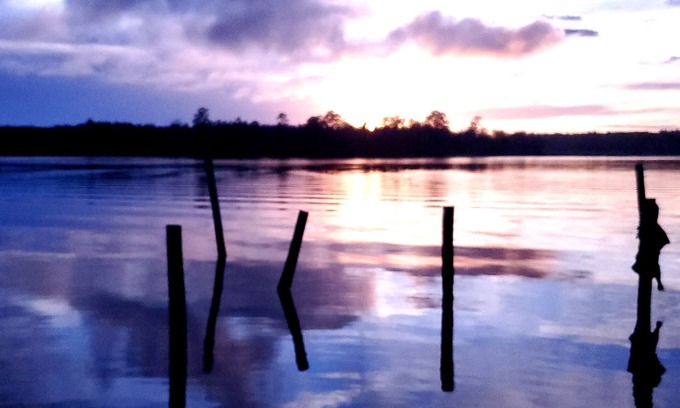 Saluda Casa | Enjoy family fun and Sunsets at Piankatank Point.