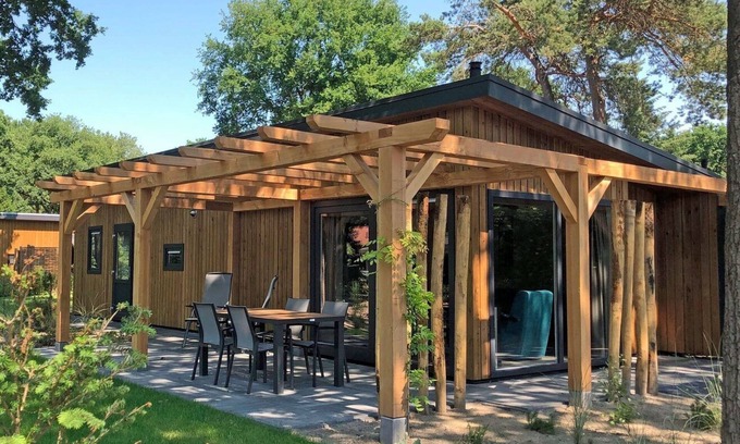 Wekerom Casa | Enjoy the peace and nature from the Jacuzzi