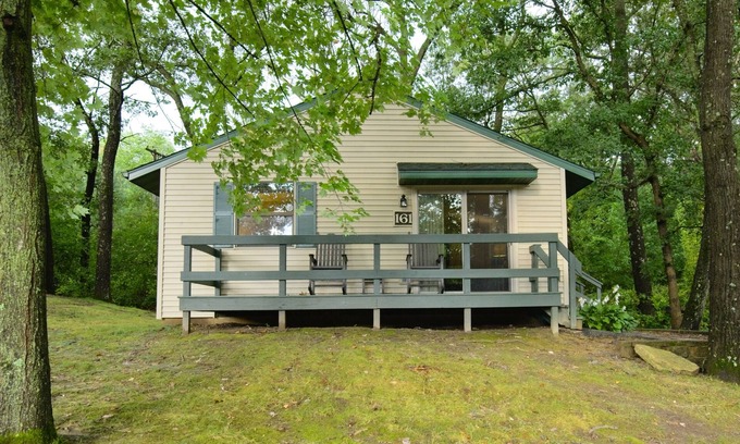 Wisconsin Dells Cabaña | Christmas Mountain Village ™ - Wisconsin Dells - Cabaña de 2 habitaciones