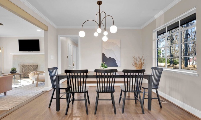 Glen Iris Casa | Entire 3-bedroom home in Birmingham, AL