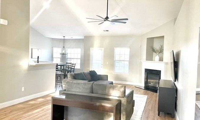 Arcadia Casa | Entire 4BD Roebuck Home 10Min From Spartanburg DOWNTOWN