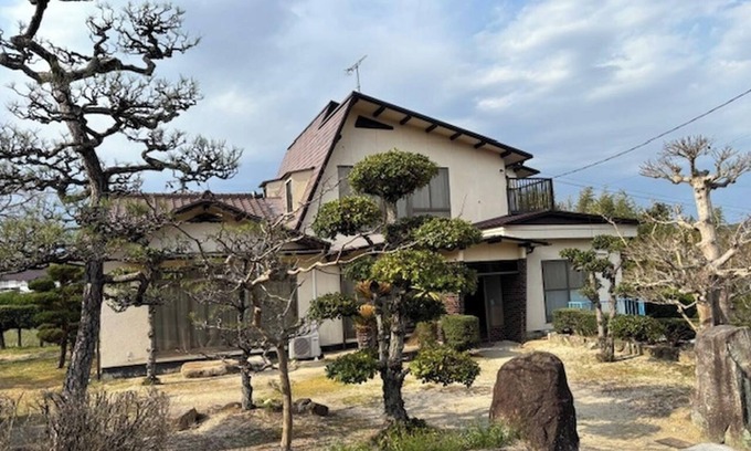 Kita Ward Alquiler De RV | Entire building available / Okayama City Okayama