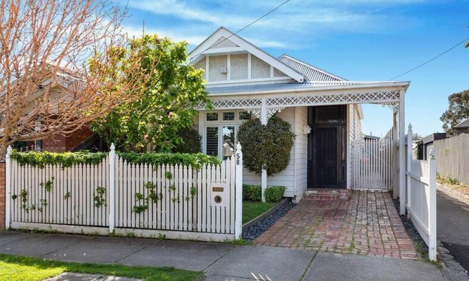 Ascot Vale Casa | Entire contemporary home in Ascot Vale