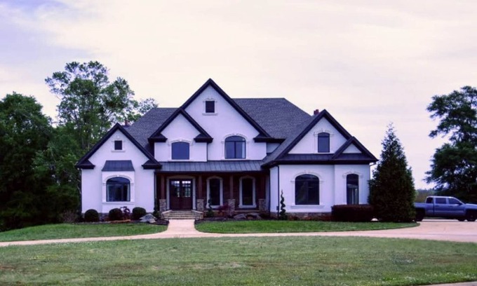 McDonough Casa | Entire House & Horse Farm - Outside Atlanta