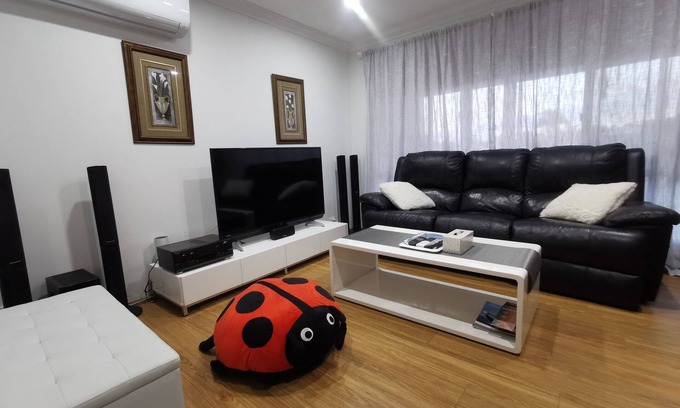 Marangaroo Casa | Entire House with 4 bedrooms and Fully Air-Conditioned