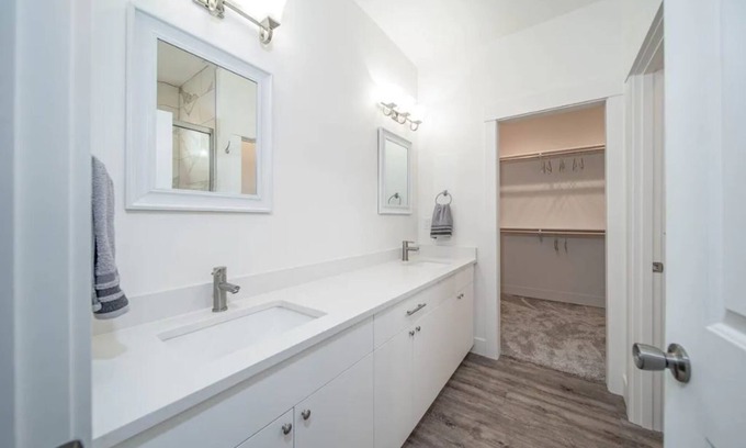 West Richland Casa | Entire place near wineries, BMX, sports & shopping