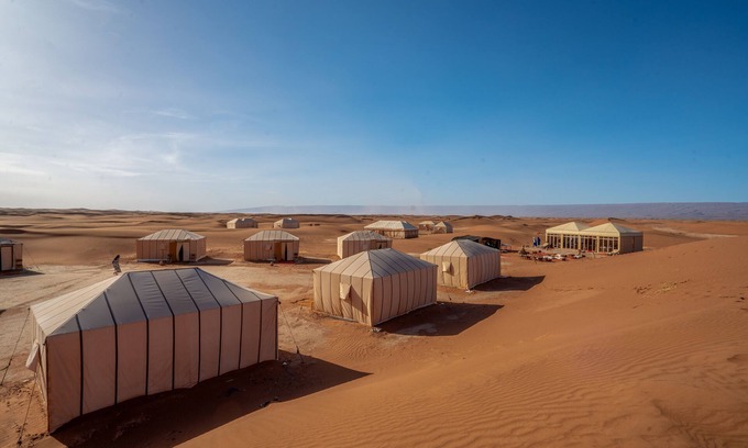 M'Hamid El Ghizlane Alquiler De RV | Erg Chegaga Torza Camp