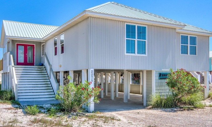 Gulf Shores Casa | La lavandera de Erica. Nuevo recorrido virtual! 8BR casa frente al mar. Piscina. Historia única!