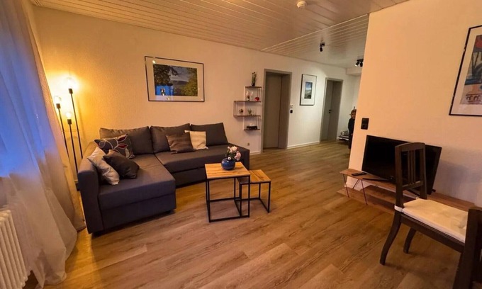 Dettingen an der Erms Apartamento | Ermstalsuite cerca del Outlet de Metzingen