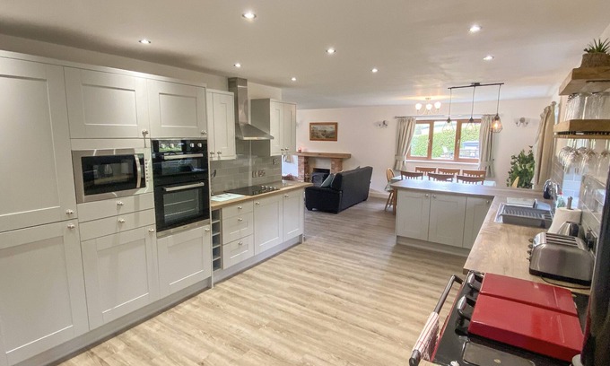 Llandrindod Wells Cabaña | Erw Fair, ABBEYCWMHIR