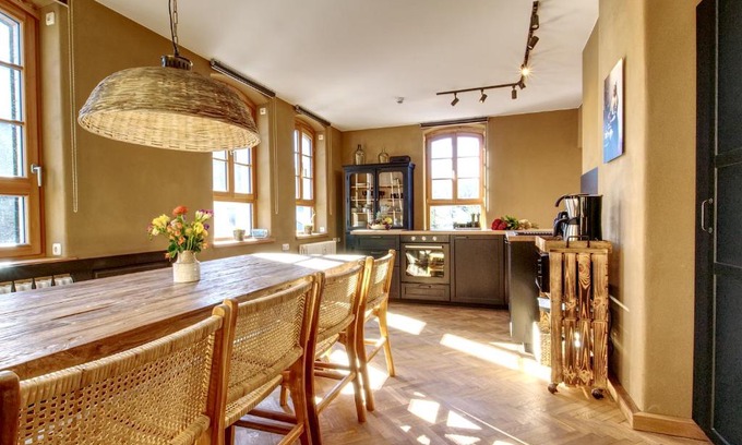Cranzahl Apartamento | Erzgebirge Suite Altes Rathaus