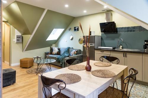 Dinan Apartamento | Escapade Place 11 N5A - Appartement Dinan centre