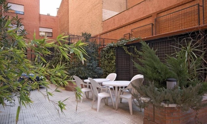 Cuatro Caminos Apartamento | Espahotel Plaza Basílica