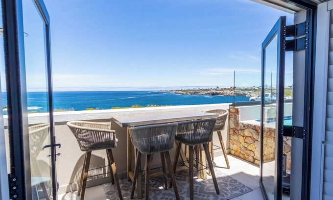 Hermanus City-Centre Hotel | Esplanade Hermanus