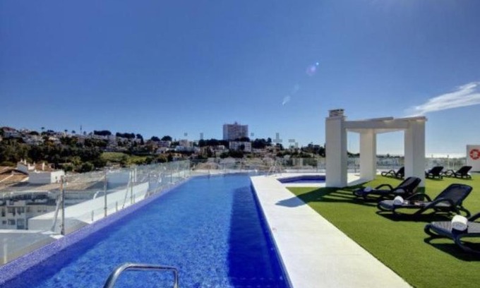Nueva Andalucia Apartamento | ESTUPENDO APARTAMENTO ENTERO