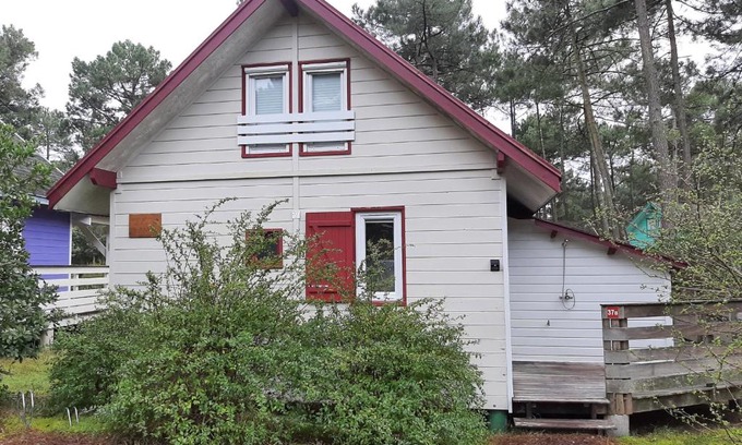 Le Porge Chalet De Esquí | Et pourquoi pas des vacances naturistes à la Jenny ?