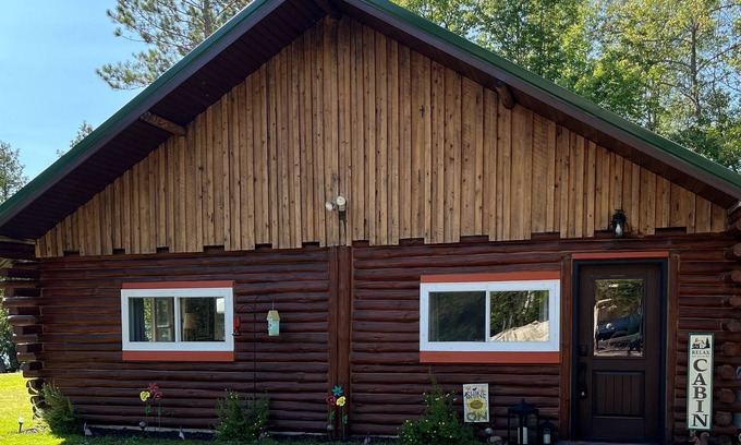 Mellen Cabina | Eureka Lake Log Cabin Retreat
