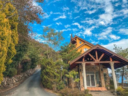 Ren'ai Casa | Euro Country Villa