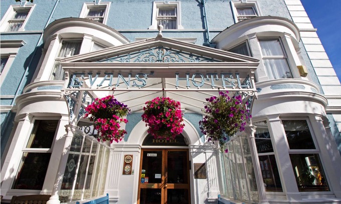 Llandudno Hotel | Evans Hotel