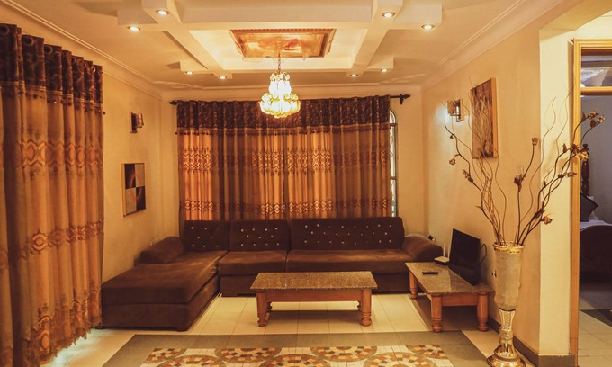 Ntinda Hotel | Evelyn Apartments