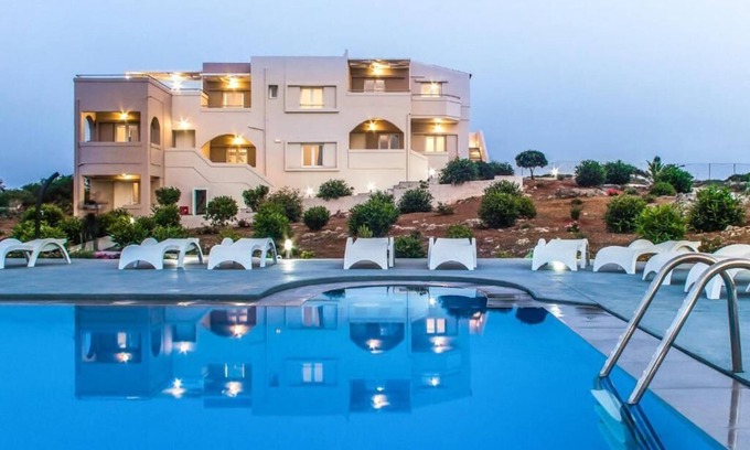 Stavros Casa | Evelyn Hotel