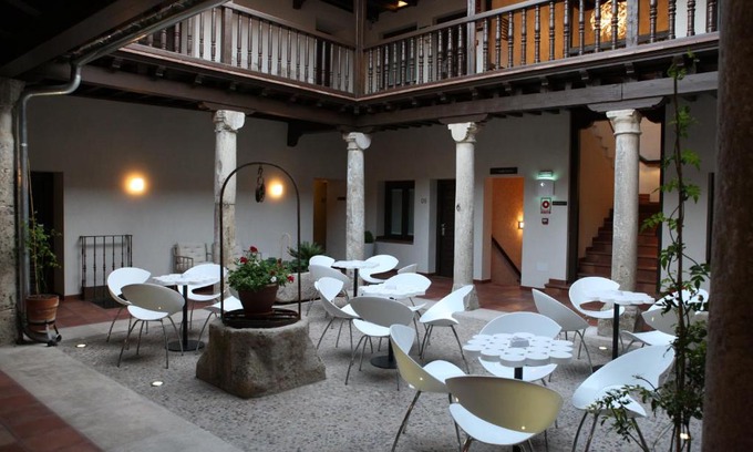 Alcalá de Henares Hotel | Evenia Alcalá Boutique Hotel