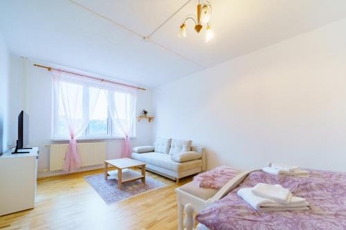Loket Apartamento | EVerLuck město