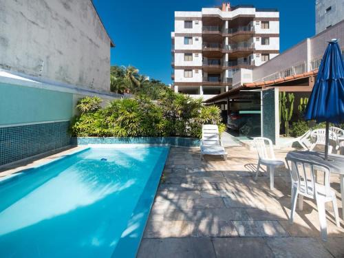 Cabo Frio Apartamento | Excelente cobertura duplex a 2 quadras da Praia do Forte com 4 quartos